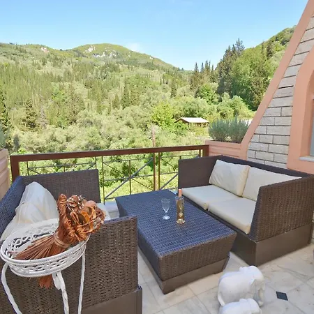 Doliva Studio Chris With Private Pool * Kato Garouna